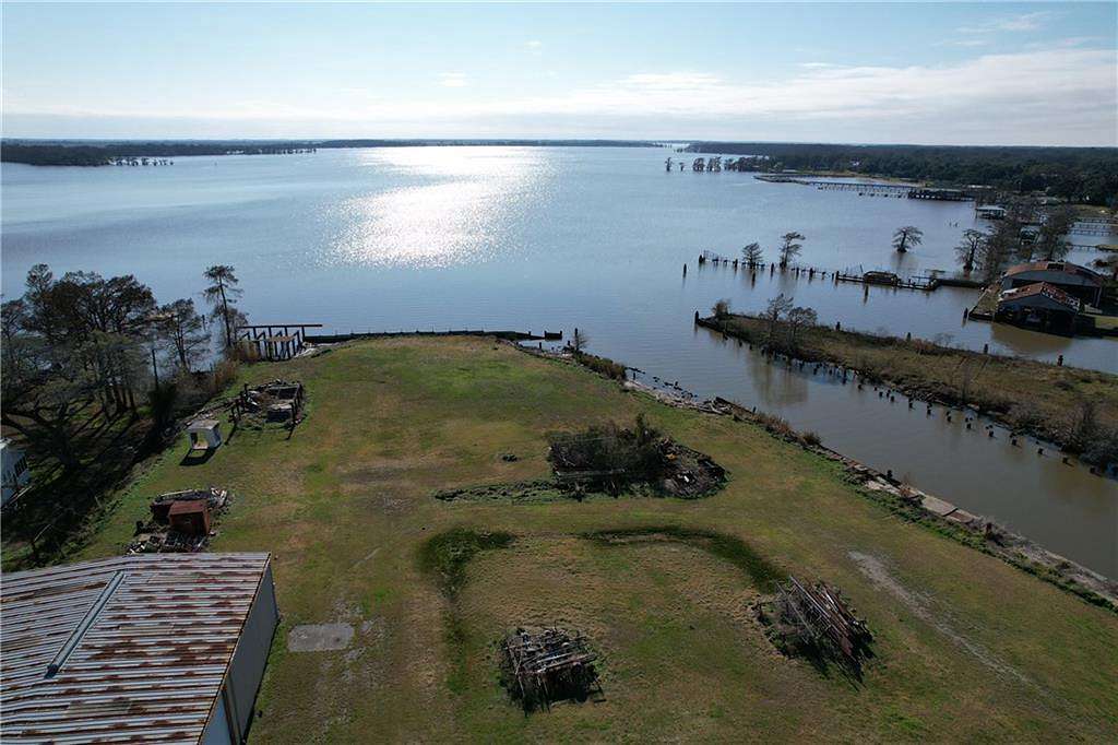 9 Acres of Recreational Land for Sale in Lake Arthur, Louisiana