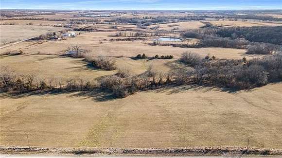11 Acres of Land for Sale in Lathrop, Missouri