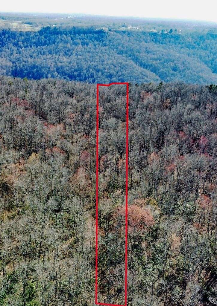 6.9 Acres of Residential Land for Sale in Sparta, Tennessee
