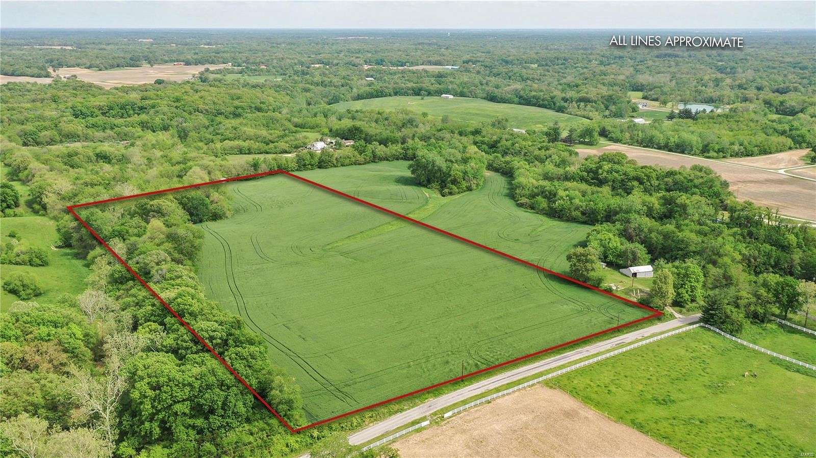17 Acres of Land for Sale in Brighton, Illinois