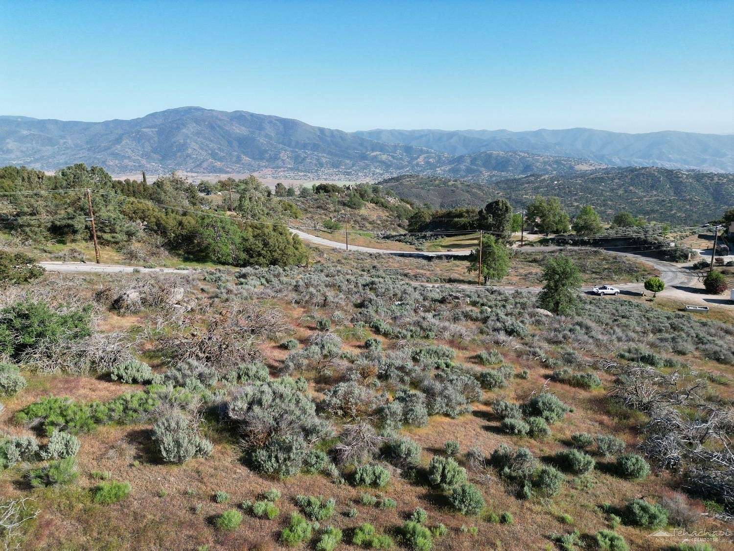 1.5 Acres of Residential Land for Sale in Tehachapi, California