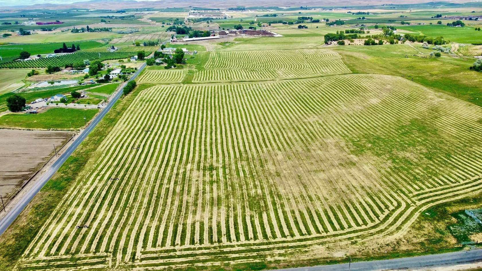 22.4 Acres of Agricultural Land for Sale in Granger, Washington