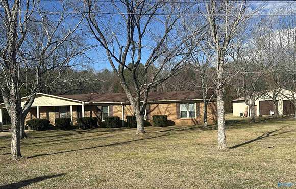 3 Acres of Residential Land with Home for Sale in Somerville, Alabama
