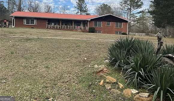 4 Acres of Residential Land with Home for Sale in College Park, Georgia