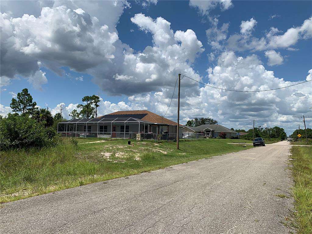 0.5 Acres of Land for Sale in Lehigh Acres, Florida