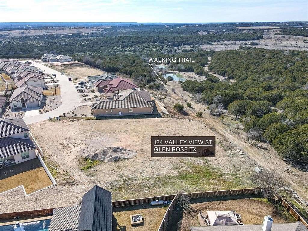 0.82 Acres of Land for Sale in Glen Rose, Texas