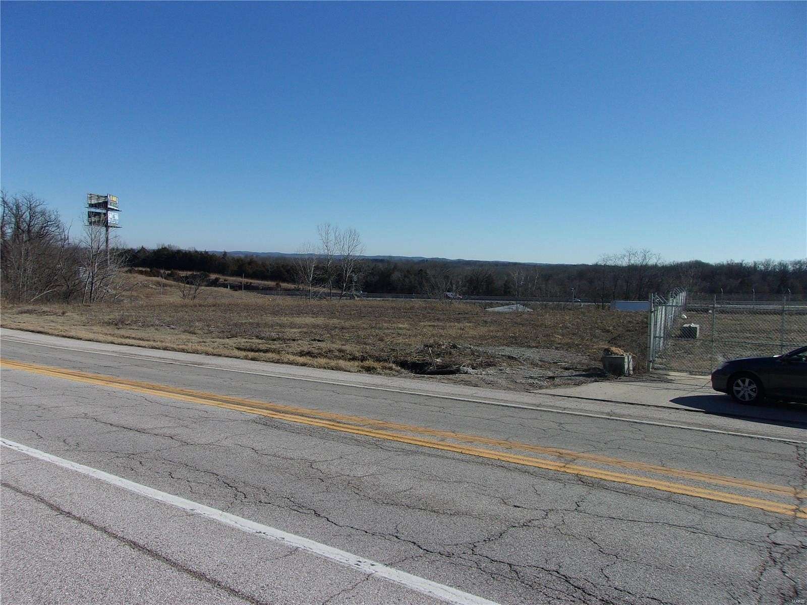 1 Acre of Mixed-Use Land for Sale in Villa Ridge, Missouri