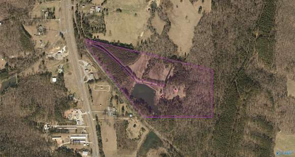 52 Acres of Land with Home for Sale in Glencoe, Alabama