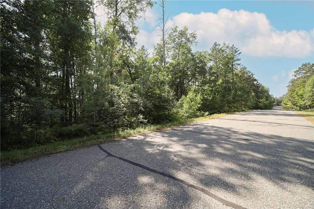 1.2 Acres of Residential Land for Sale in Pequot Lakes, Minnesota