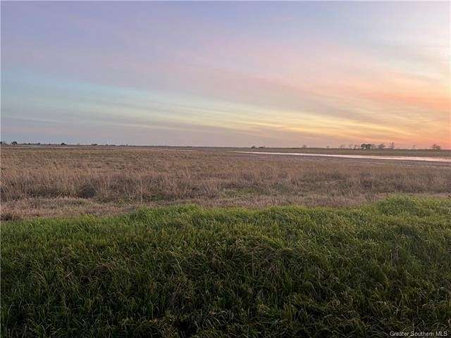 10 Acres of Residential Land for Sale in Welsh, Louisiana
