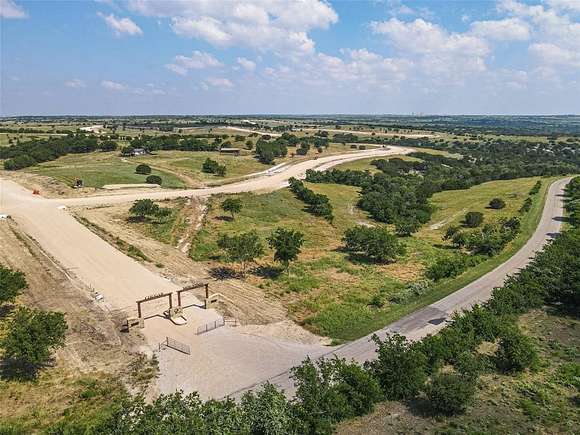 1.94 Acres of Land for Sale in Granbury, Texas