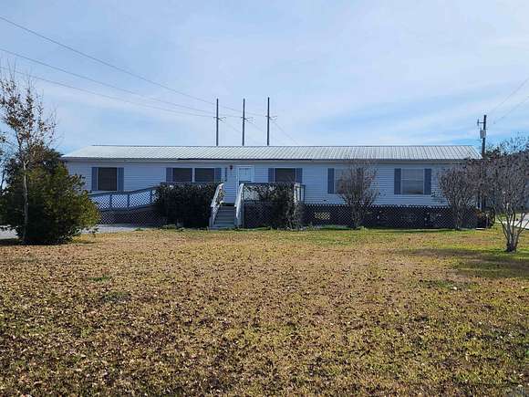 2.2 Acres of Residential Land with Home for Sale in Houma, Louisiana