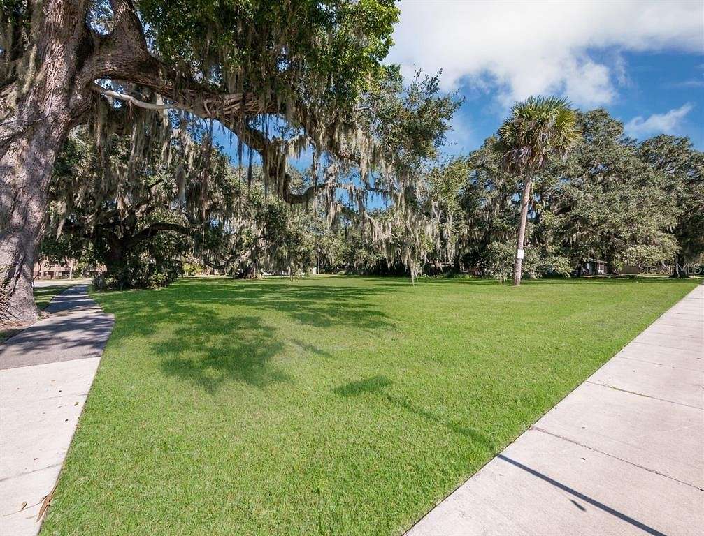1.1 Acres of Land for Sale in Sarasota, Florida