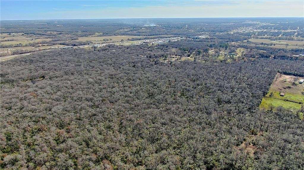258 Acres of Land for Sale in Hearne, Texas