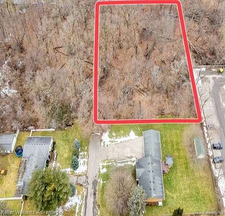 1.13 Acres of Residential Land for Sale in South Lyon, Michigan