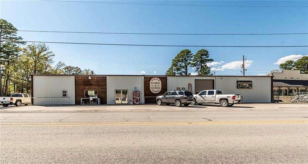 2.4 Acres of Improved Mixed-Use Land for Sale in Eureka Springs, Arkansas