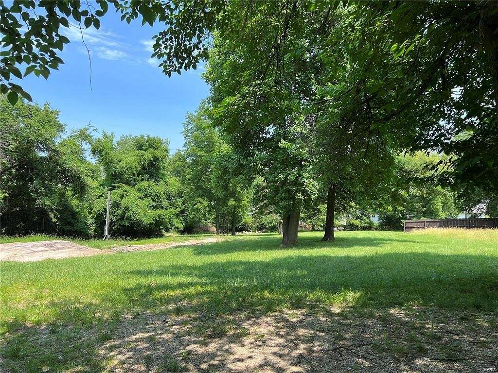 1.253 Acres of Residential Land for Sale in Arnold, Missouri