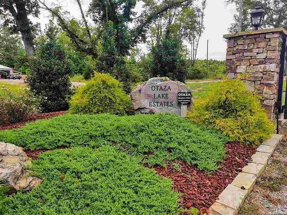 3.28 Acres of Residential Land for Sale in Hot Springs, Arkansas