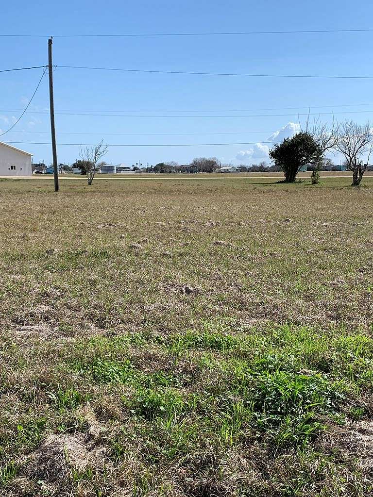 0.32 Acres of Mixed-Use Land for Sale in Palacios, Texas