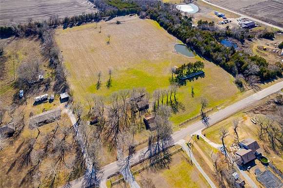 15.3 Acres of Land for Sale in Blue Ridge, Texas