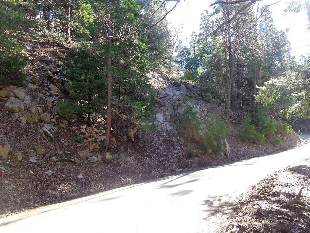 0.33 Acres of Residential Land for Sale in Crestline, California