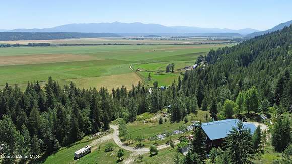 60 Acres of Land with Home for Sale in Bonners Ferry, Idaho