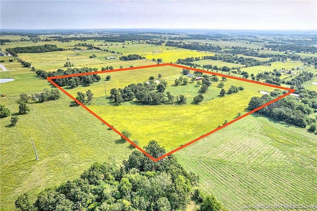 40.5 Acres of Land for Sale in Bentonville, Arkansas