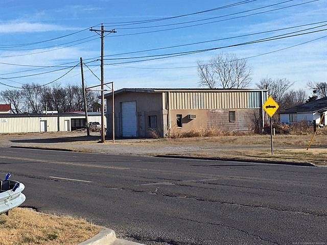 2.9 Acres of Commercial Land for Sale in Wagoner, Oklahoma