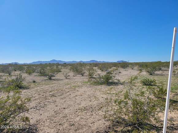 5 Acres of Land for Sale in Tonopah, Arizona