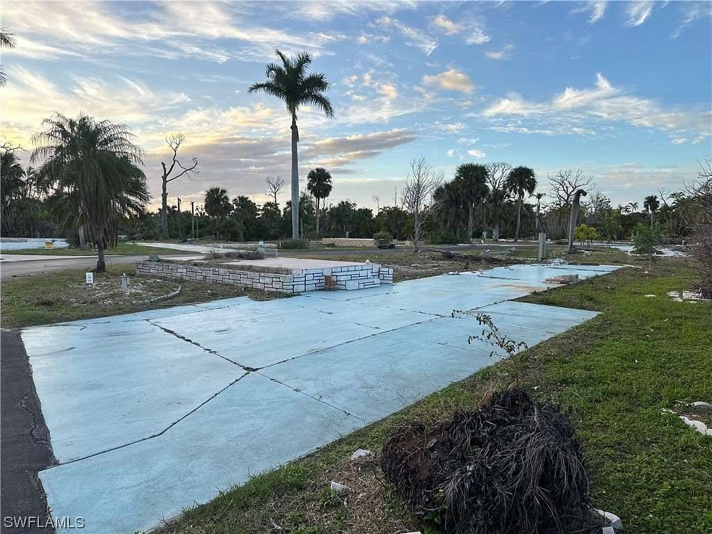 0.1 Acres of Residential Land for Sale in Fort Myers, Florida