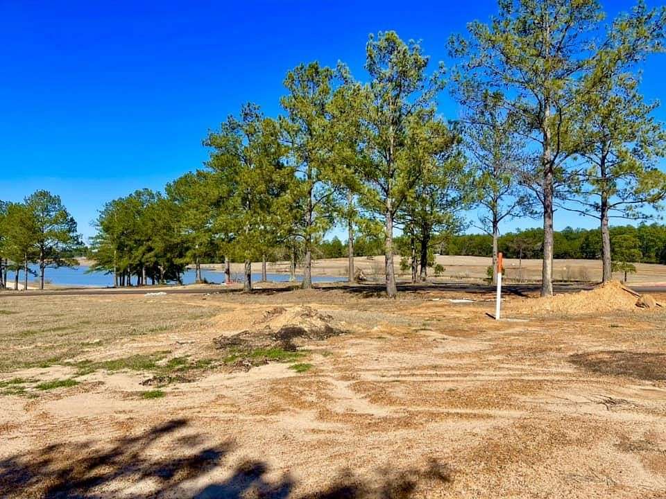 2 Acres of Residential Land for Sale in Hillister, Texas