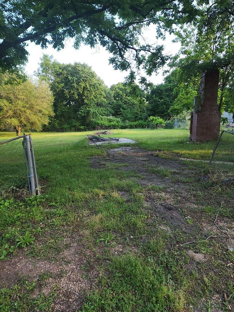 0.51 Acres of Residential Land for Sale in Payne Springs, Texas
