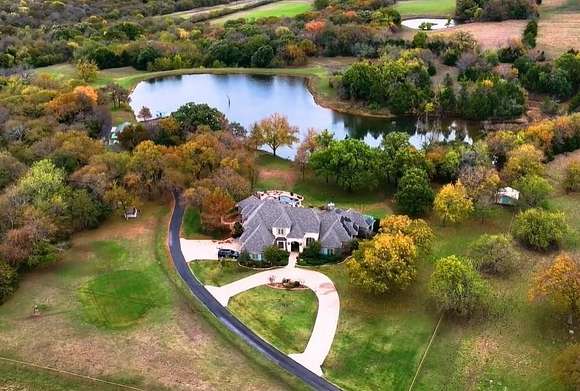 50 Acres of Recreational Land with Home for Sale in Sherman, Texas