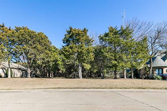 1.1 Acres of Residential Land for Sale in Cedar Hill, Texas