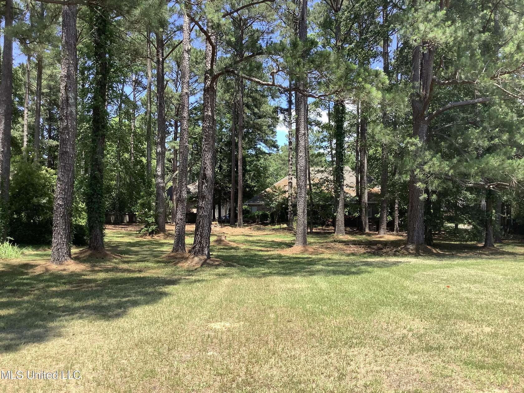 0.35 Acres of Residential Land for Sale in Brandon, Mississippi