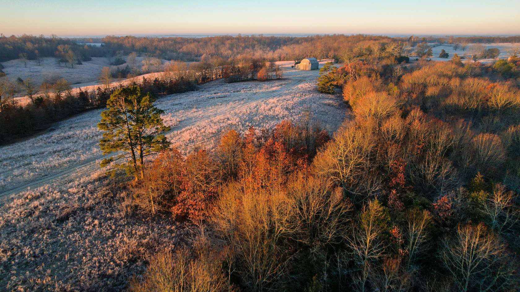 439 Acres of Improved Recreational Land & Farm for Sale in West Plains, Missouri