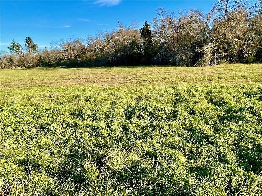 3.2 Acres of Residential Land for Sale in Franklin, Texas