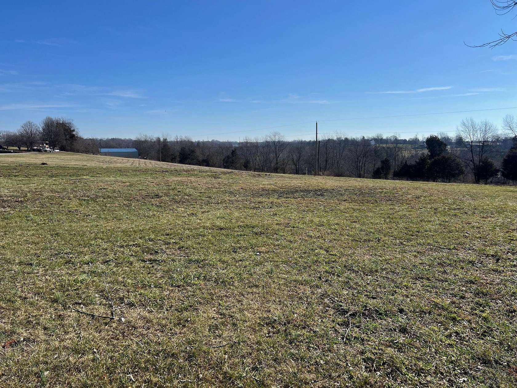 1 Acre of Land for Sale in Harrodsburg, Kentucky