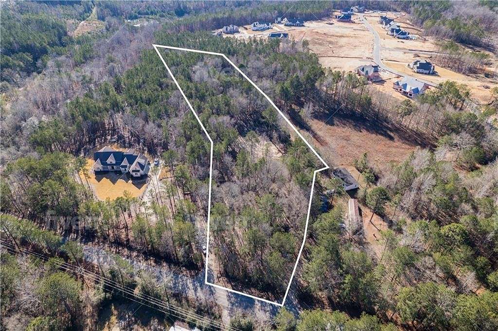 3 Acres of Residential Land with Home for Sale in Auburn, Alabama