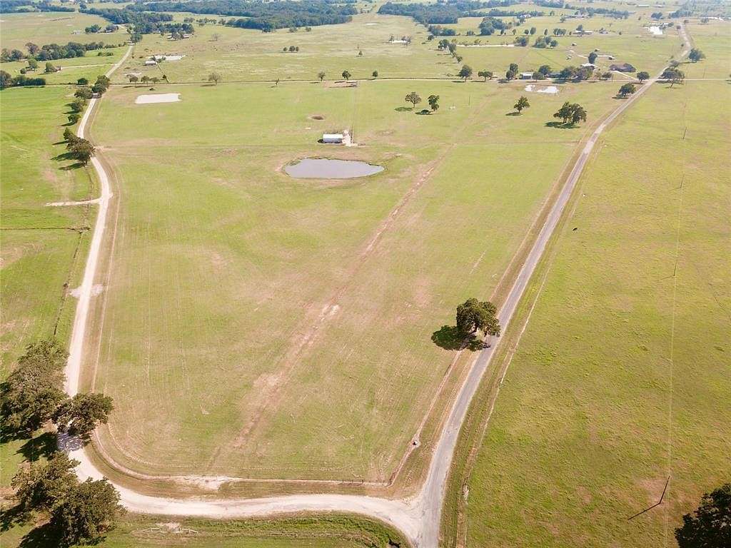 18.9 Acres of Land for Sale in Canton, Texas