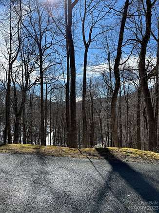1 Acre of Residential Land for Sale in Black Mountain, North Carolina