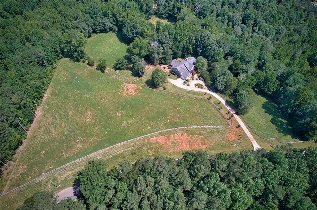 13.09 Acres of Land with Home for Sale in Nicholson, Georgia