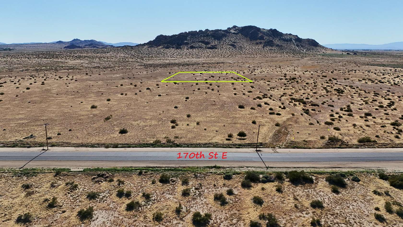 2.561 Acres of Land for Sale in Lancaster, California