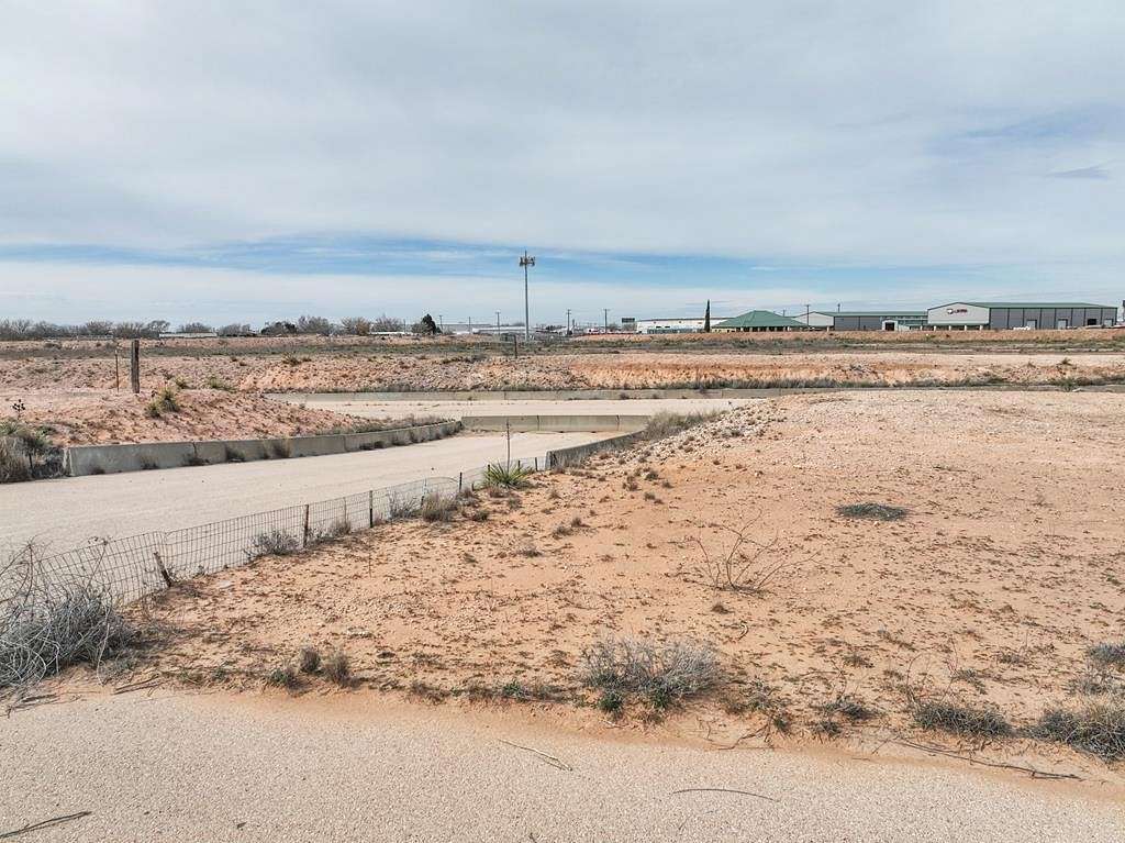 22 Acres of Land for Sale in Midland, Texas