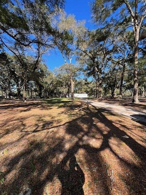 4 Acres of Residential Land with Home for Sale in Ocala, Florida
