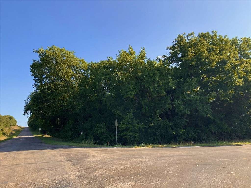 11.5 Acres of Land for Sale in Luther, Oklahoma