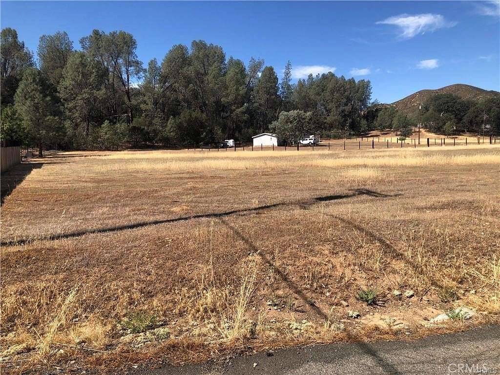 0.95 Acres of Residential Land for Sale in Clearlake Oaks, California