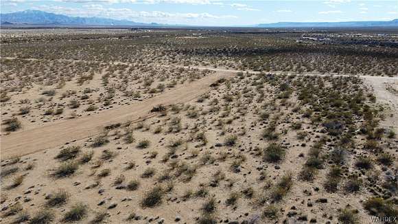 3.6 Acres of Land for Sale in Golden Valley, Arizona