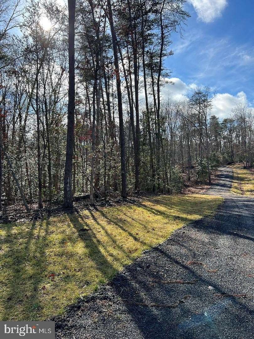 7 Acres of Land for Sale in Spotsylvania, Virginia