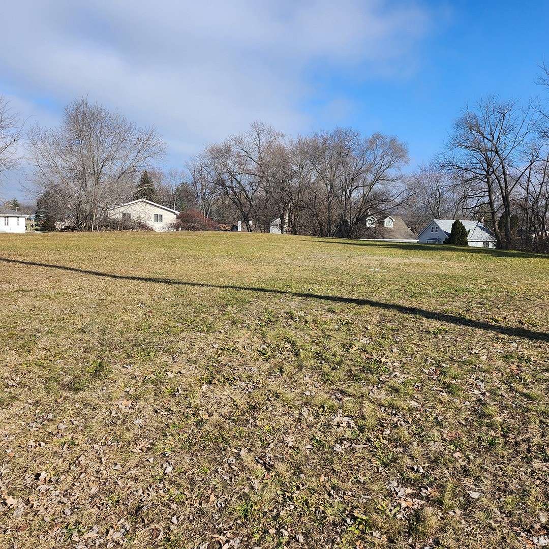 0.29 Acres of Residential Land for Sale in Johnsburg, Illinois